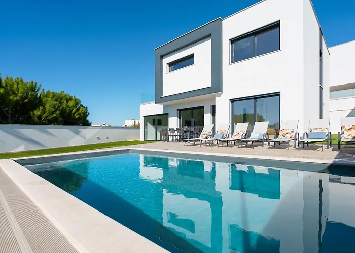 Villa Beach And Friends With Ocean View